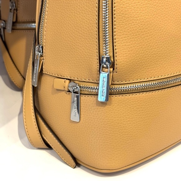 Michael Kors Rhea Medium Pebbled Leather Backpack Peanut - Picture 9 of 11
